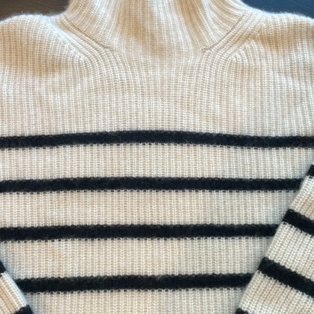 Nordstrom Stripe Cashmere Turtleneck Women’s Sweater Size M - Picture 3 of 15
